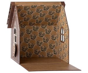 Gingerbread House, Small