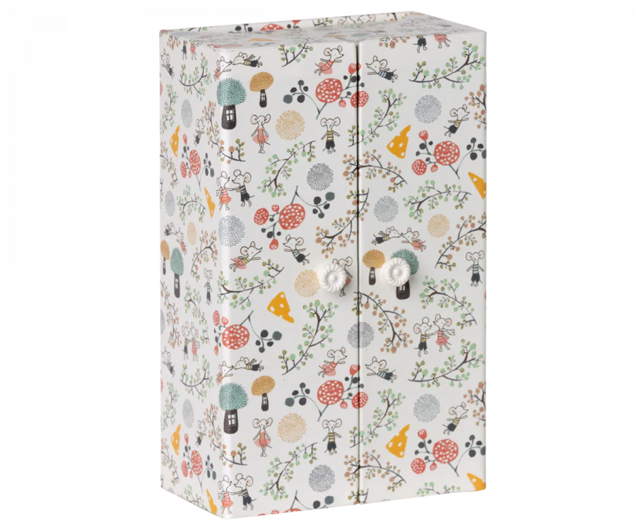 Wedding Mice, Couple In Box