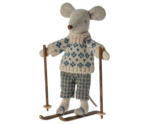 Winter Ski Mouse, Dad