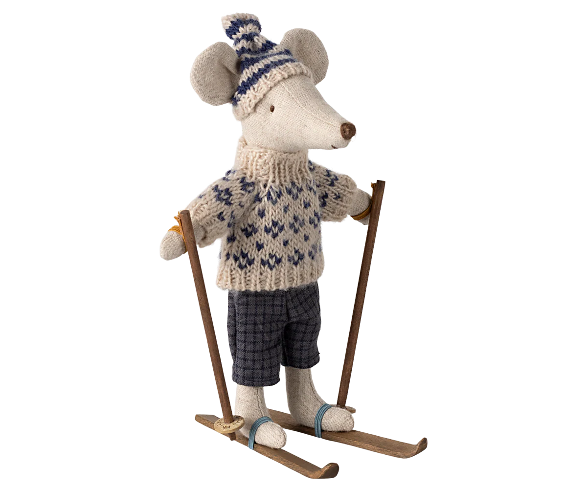 Winter Ski Mouse, Dad
