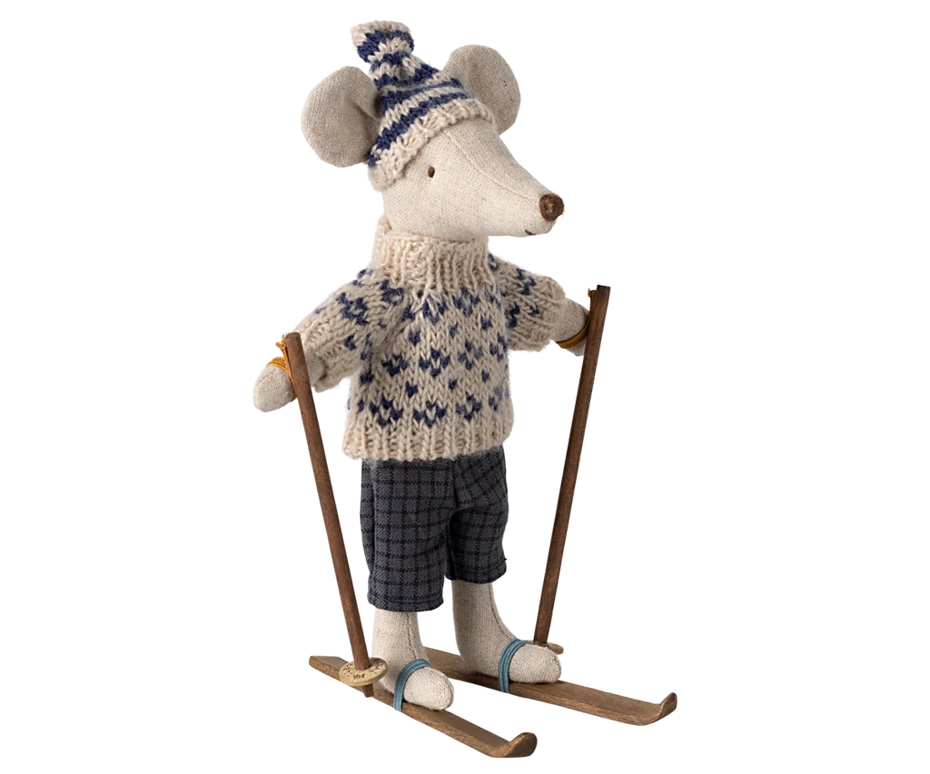 Winter Ski Mouse, Dad