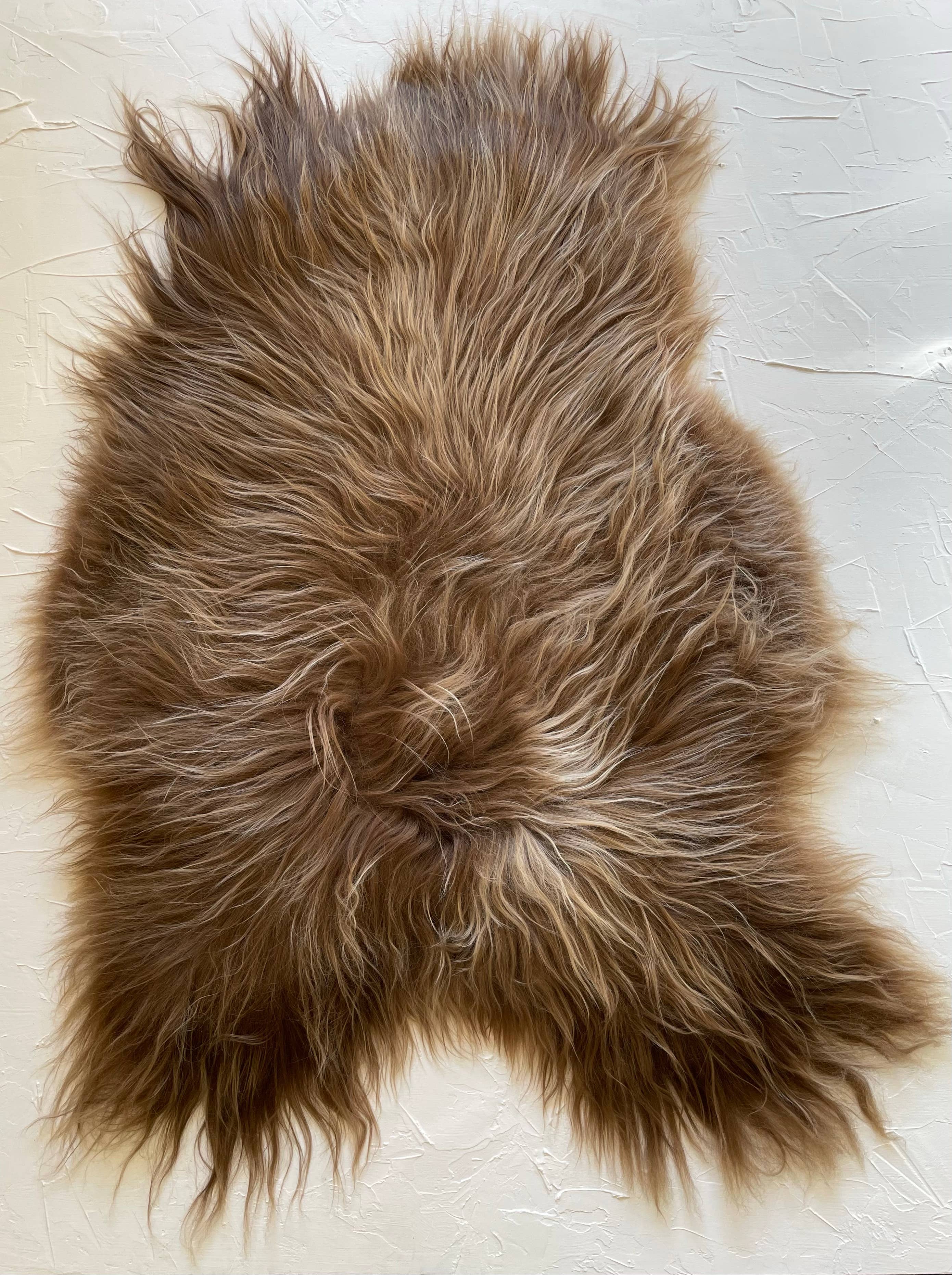 Hazel Icelandic Sheepskin, Large