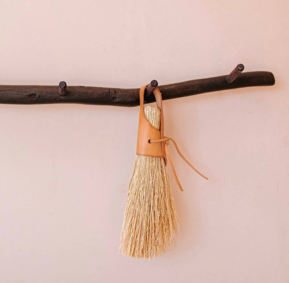 Nesting Broom Brush, Natural