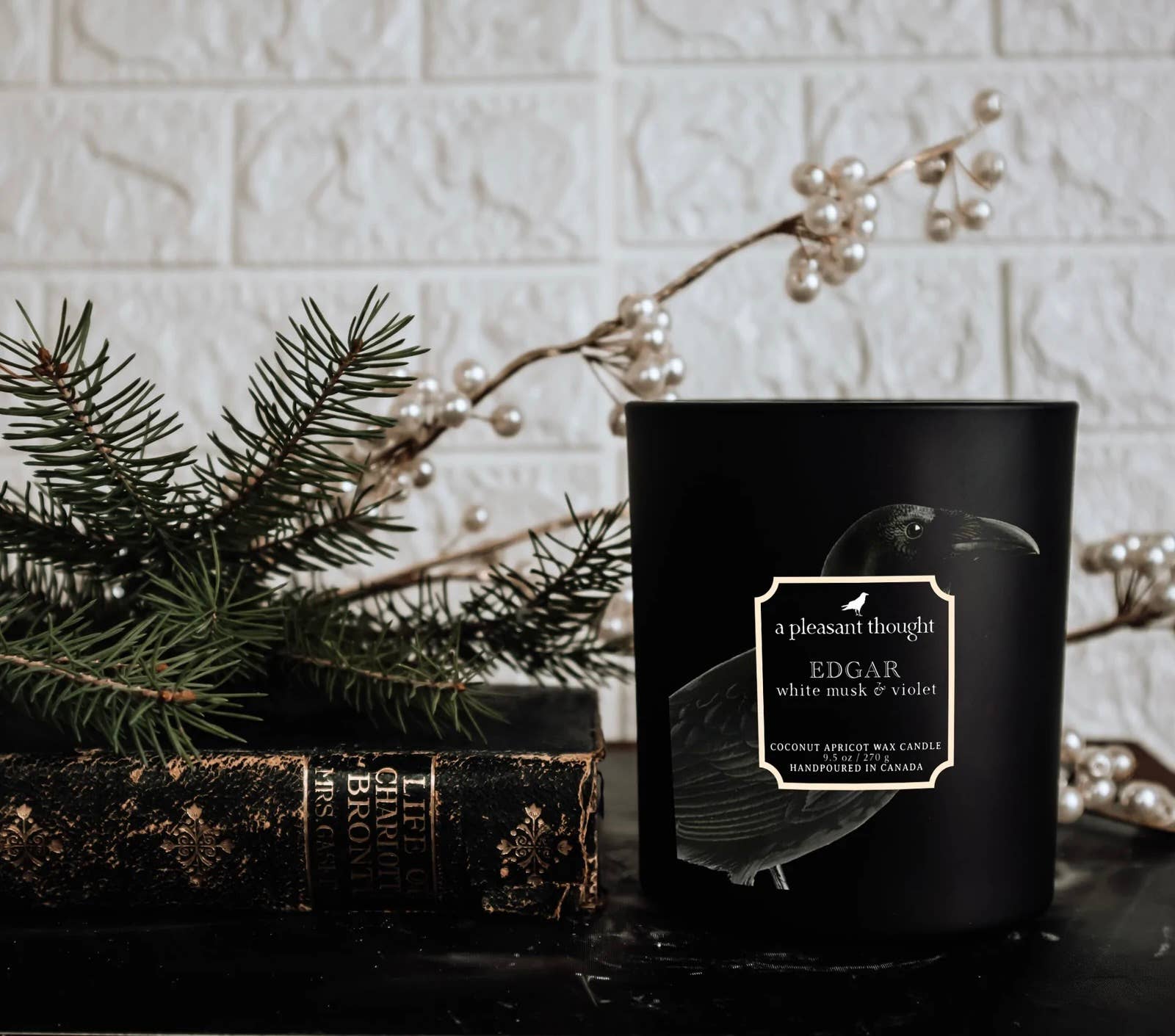 EDGAR | WHITE MUSK & VIOLET | RAVEN CANDLE