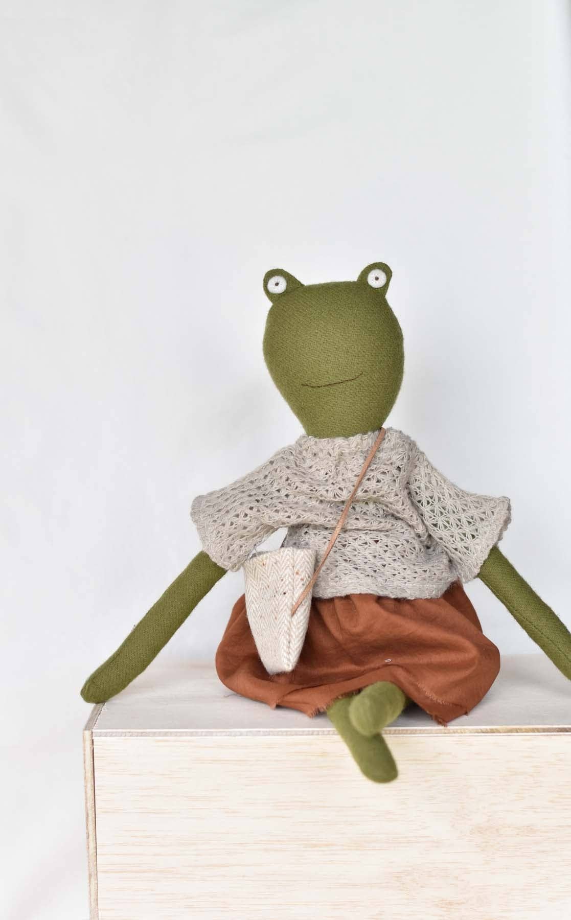 Fern The Frog Doll, French Knit Sweater With Layer Skirt