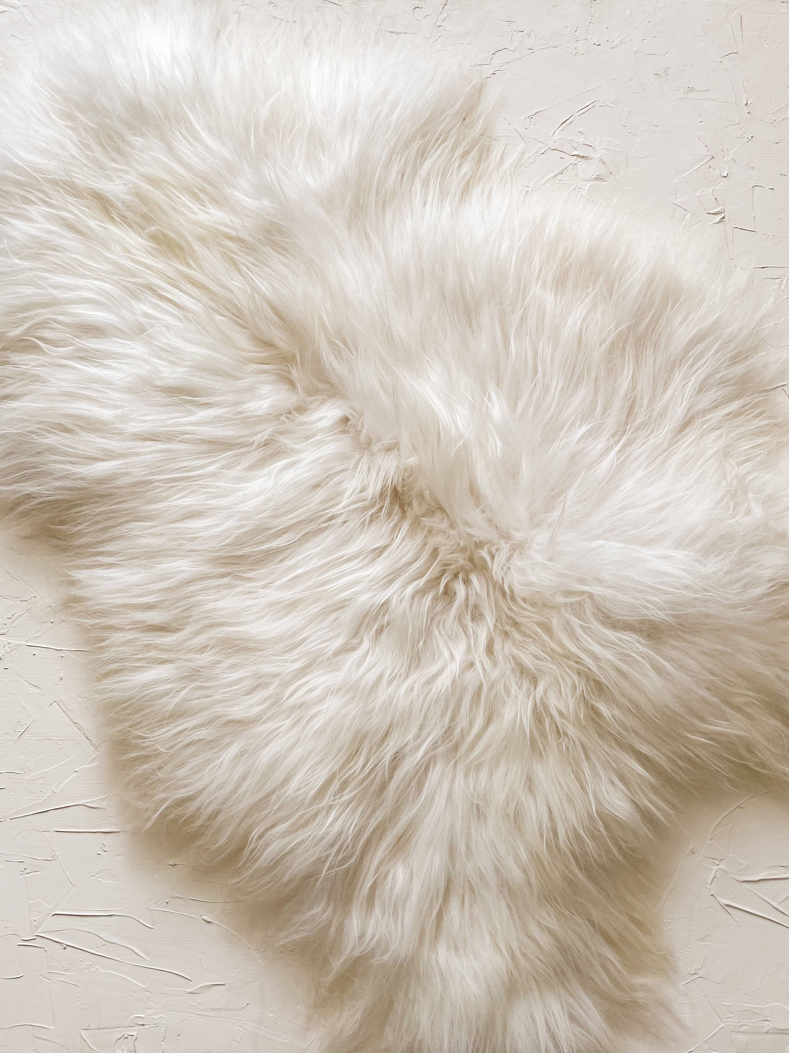 Lottie Icelandic Sheepskin, Large
