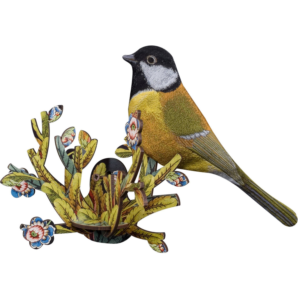 Miho - Wall and Bookcase Decoration - Zoe