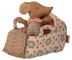 Carry Cot, Rose