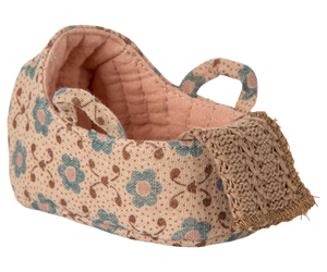 Carry Cot, Rose