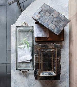 Horn Box: Med