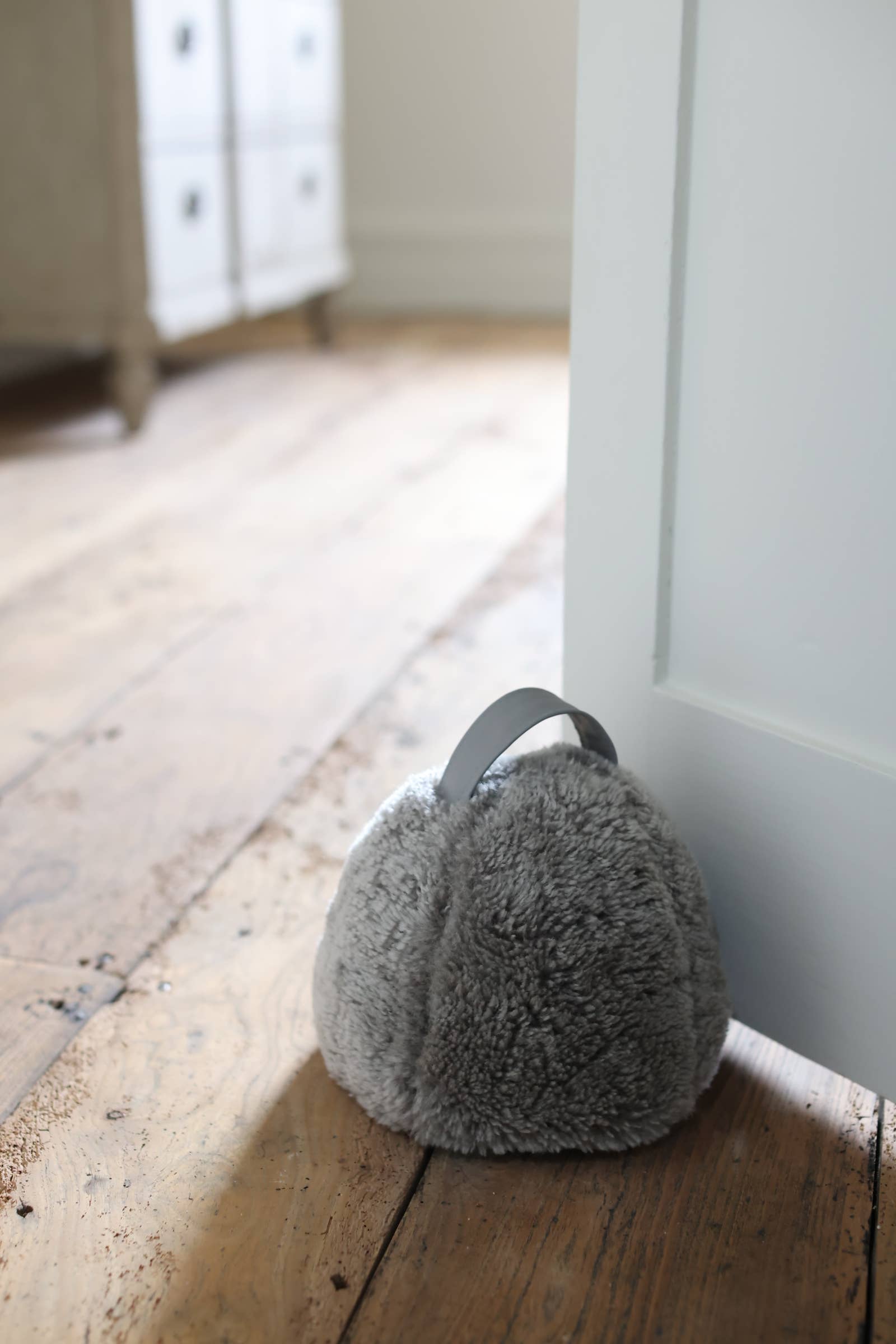 Sheepskin Doorstop | Swedish Curly | Taupe