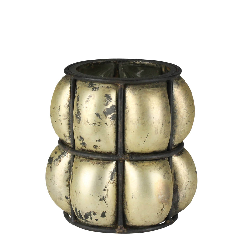 Bond Hurricane, Small