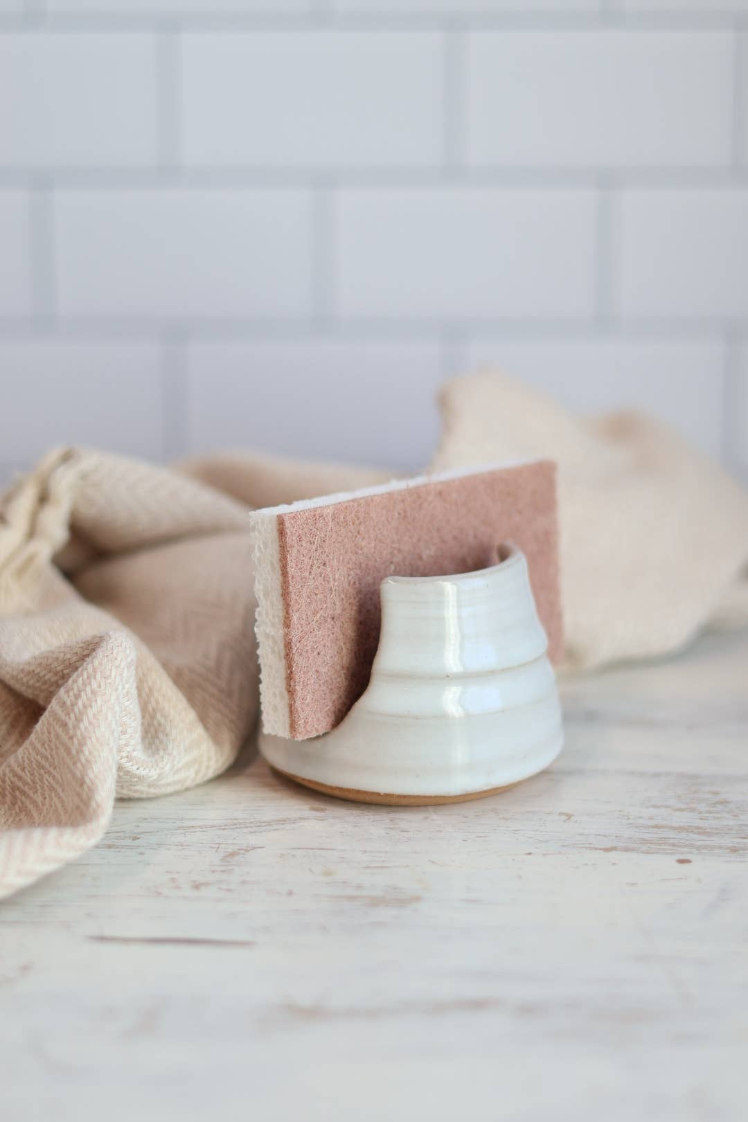 Black Sponge Holder