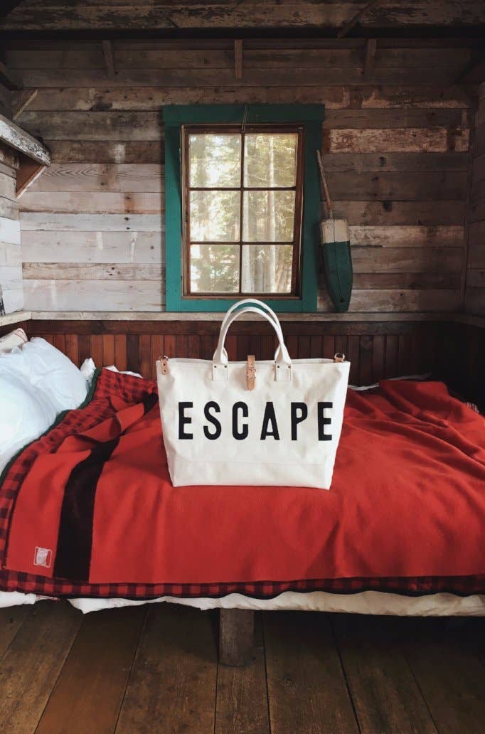 ESCAPE Cargo Bag: Olive Green