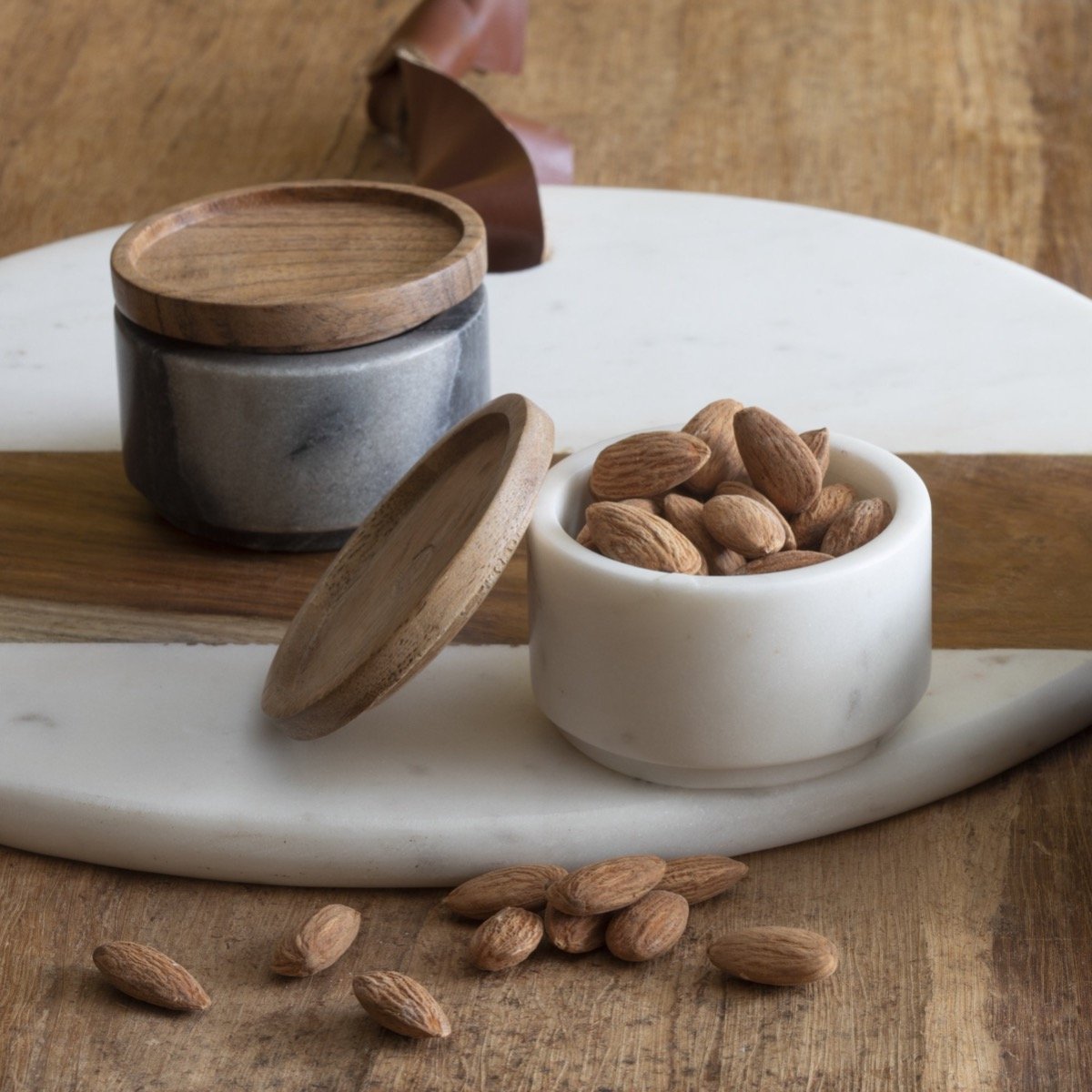 White Marble Spice Cellar, Wood Lid