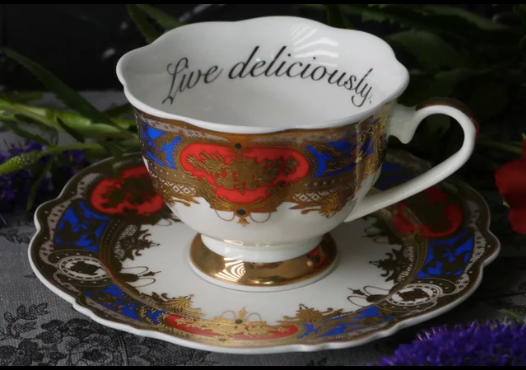 Versailles Live Deliciously Teacup + Saucer