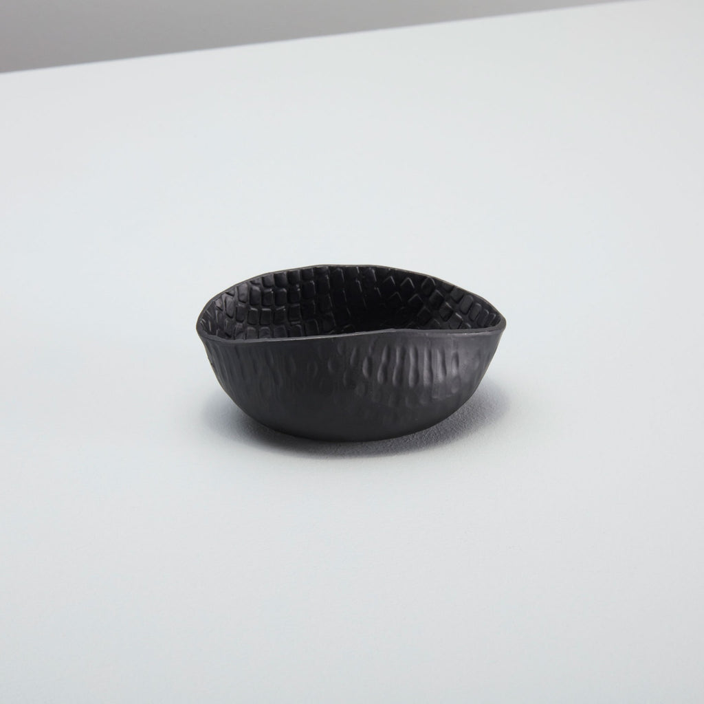 Black Crosshatch Aluminum Bowl