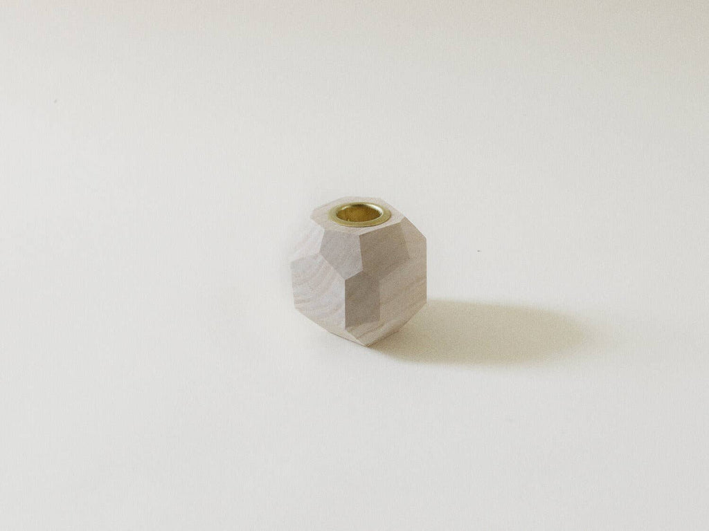 Ugo Candleholder, Ash Small Round