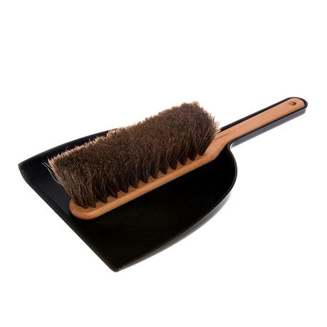 Beechwood Dustpan + Brush, Black